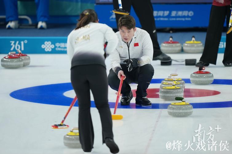 中国冰壶混双队在冬奥资格赛中豪取五连胜